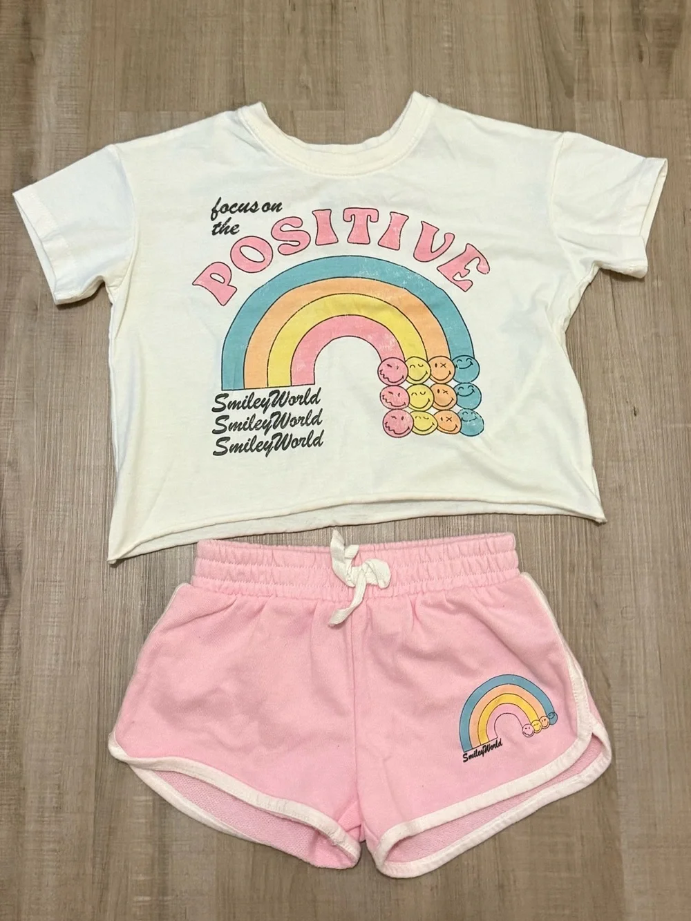 Smiley World Rainbow Tee and Shorts Set 4T